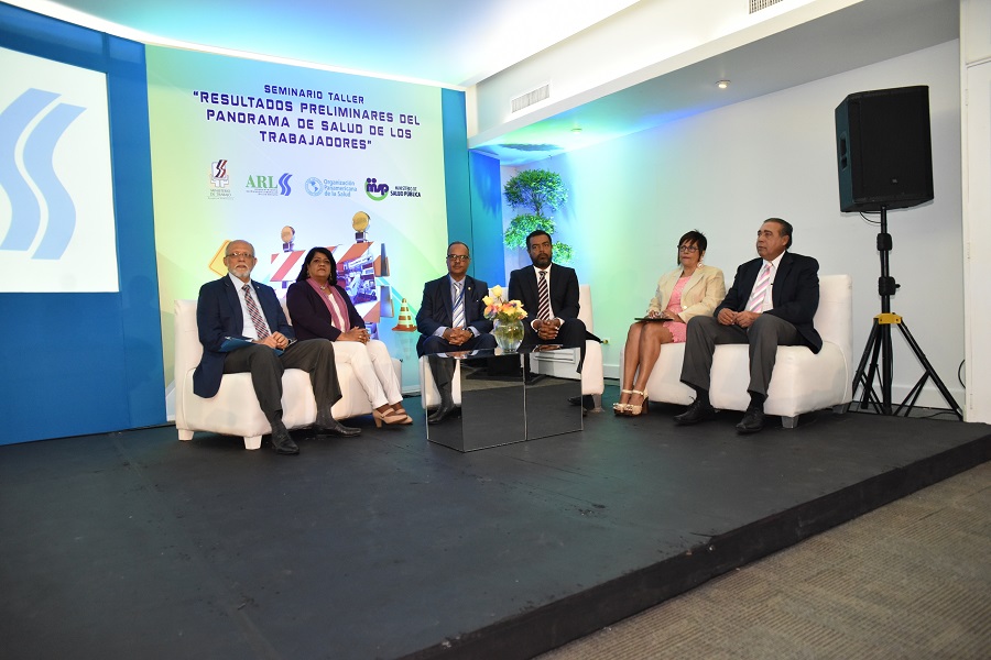 ARL Realiza Seminario Taller “Resultados Preliminares del Panorama de Salud de los Trabajadores en República Dominicana”