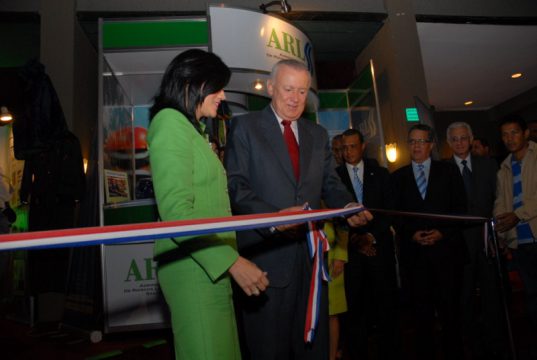 Con un aporte de RD$1,000,000.00 por la Administradora de Riesgos Laborales, se celebró el Congreso "Liderazgo Empresarial en la Gestión de Riesgos Laborales", los días 7 y 8 de octubre en el Teatro La Fiesta del Hotel Jaragua.