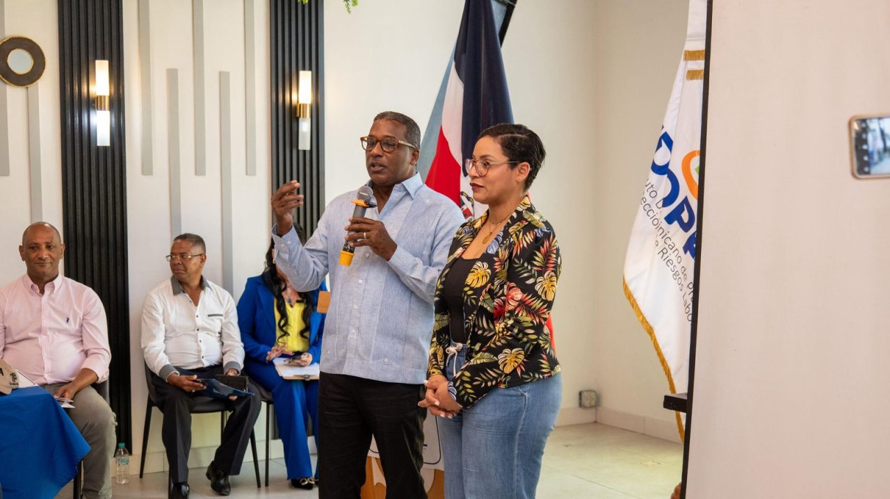 IDOPPRIL explica beneficios SRL a trabajadores de la prensa vegana