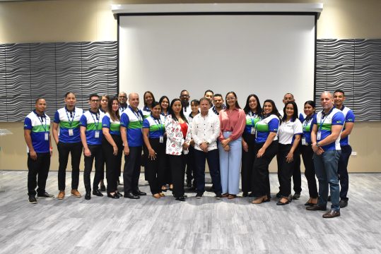 IDOPPRIL orienta a trabajadores sobre higiene y seguridad laboral en Alaver